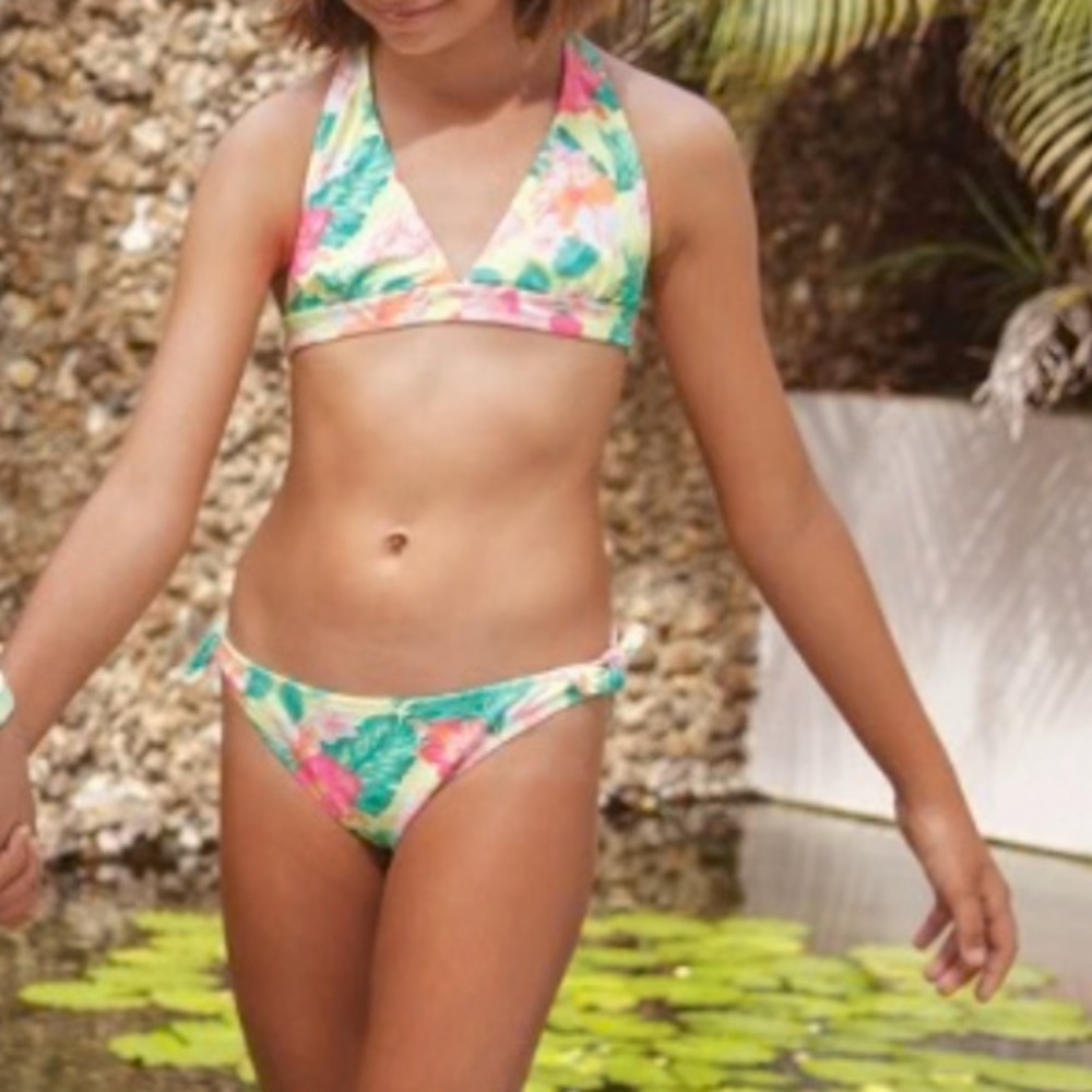 SUNUVA~ 2 pc girls hearts triangle neck bikini